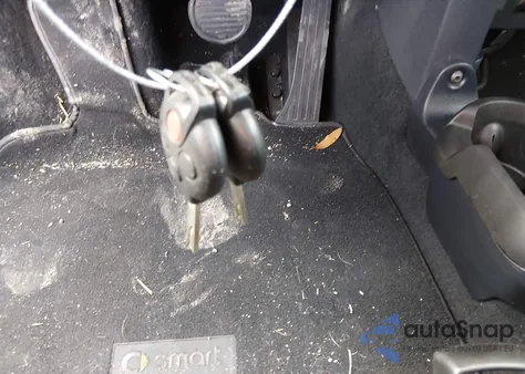 2015 Smart Fortwo Pure z USA, uszkodzony, nr VIN WMEEJ3BA6FK809043